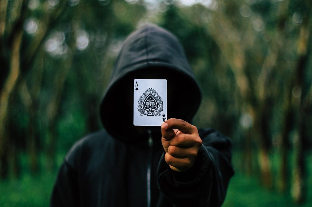 德州牛仔资金管理五原则：新手必看的稳健攻略